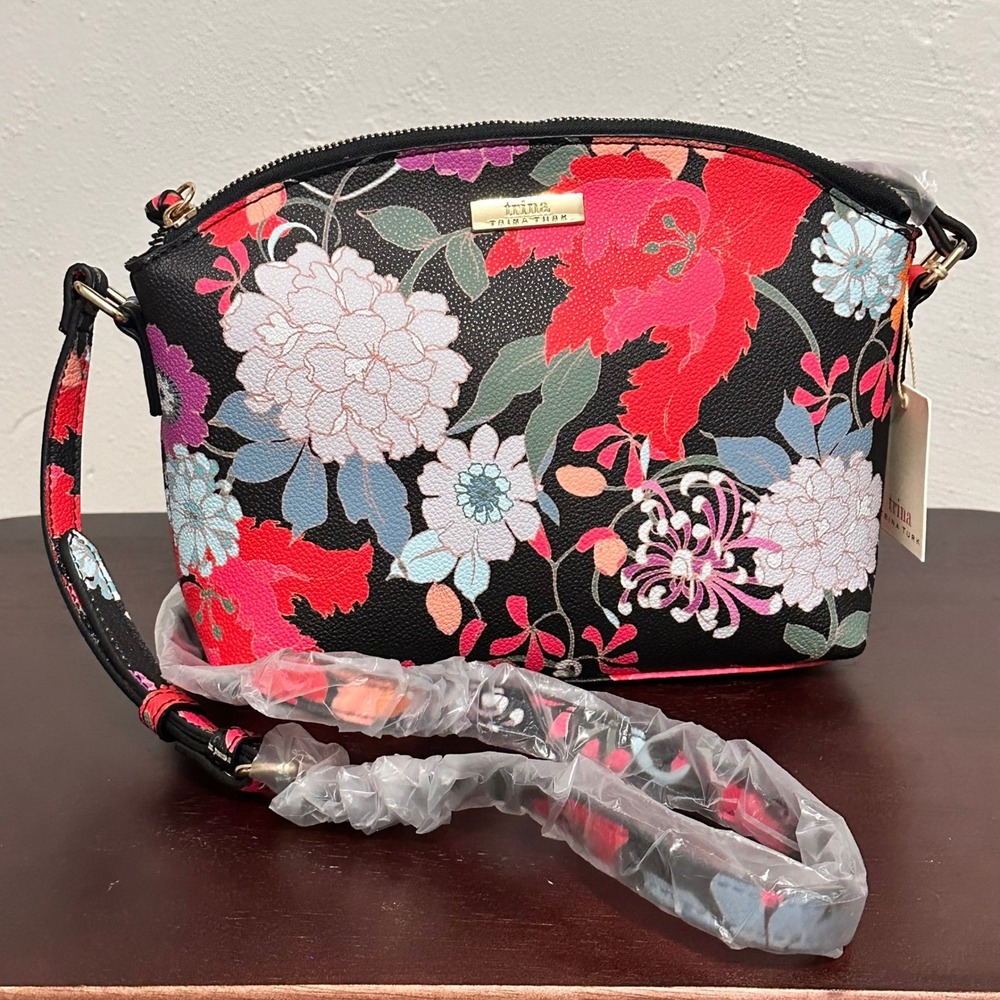 Trina Turk Tropical Floral Crossbody Bag Black Pink Multi Faux Leather Dome Zip